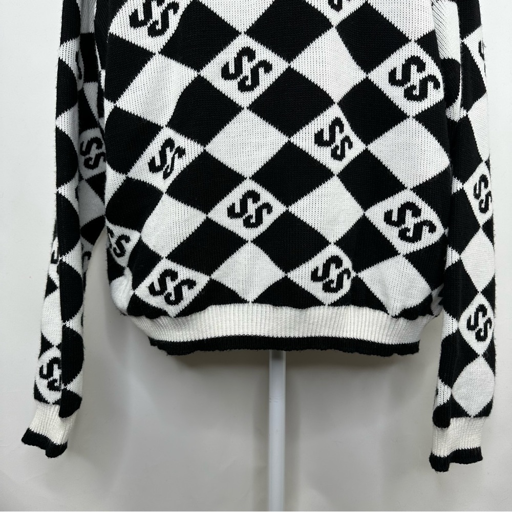 Sisters+Seekers Black & White Slouchy Funnel Neck SS Logo Knit Sweater Pullover - Picture 7 of 9
